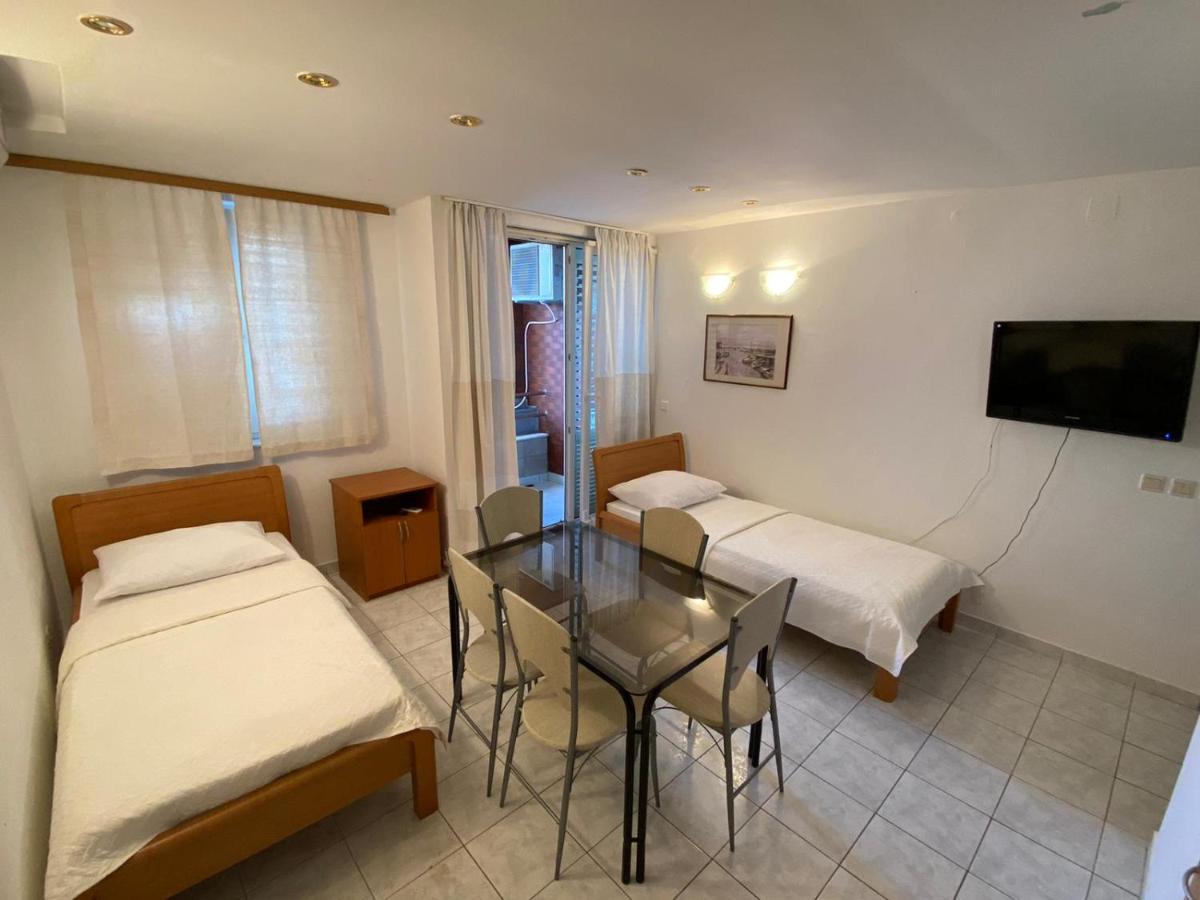 Blue Wave Apartments Turanj Dış mekan fotoğraf